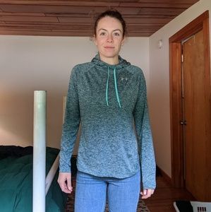 Under Armour Moisture Wicking Sweatshirt